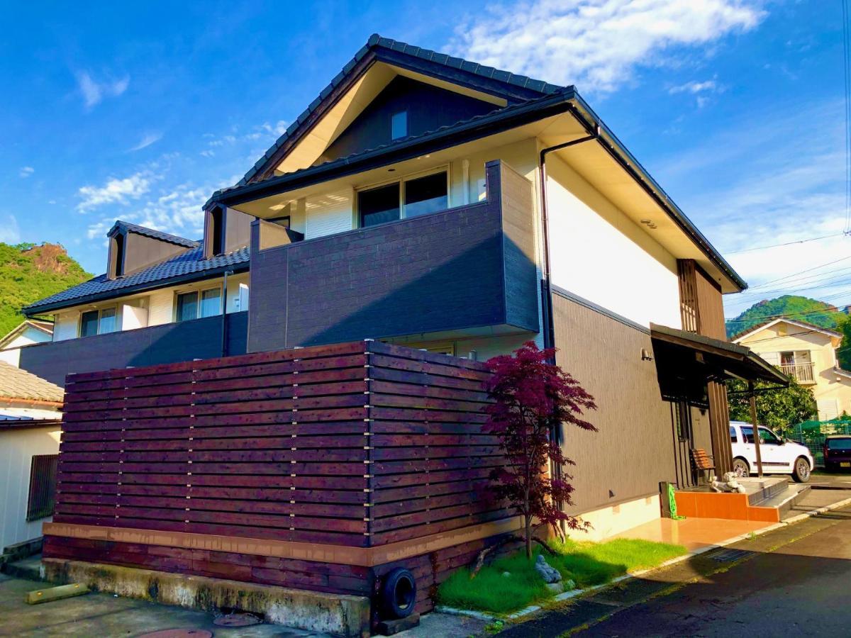 Ricco Mond Hills Apartment Houseアパートタイプの宿は宿泊者と接しない 安全な宿 Nachikatsuura Eksteriør bilde